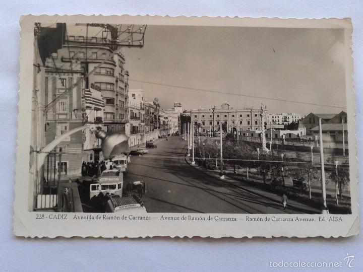 Postcards: POSTAL -- CADIZ - AVENIDA DE RAMON DE CARRANZA -- CIRCULADA --
