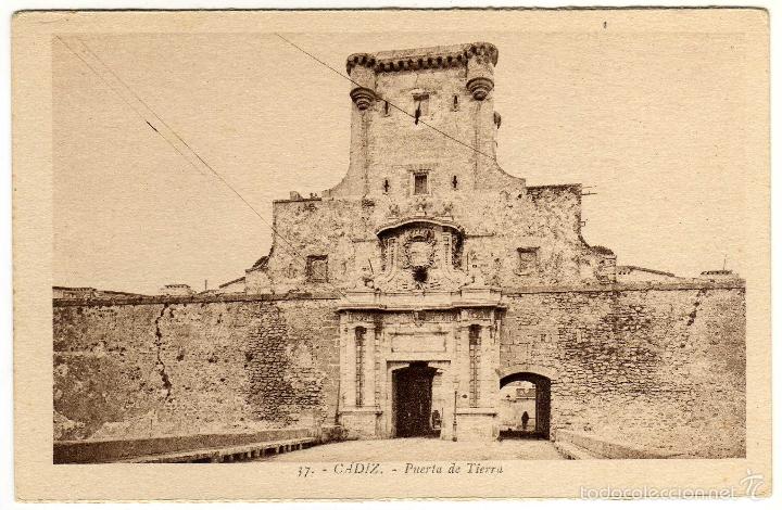 Postkarten: BONITA POSTAL - CADIZ - PUERTA DE TIERRA