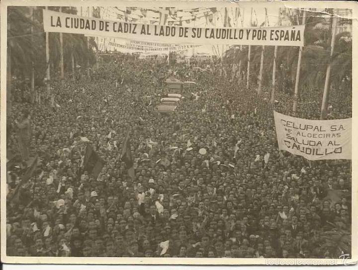Postales: Foto C&aacute;diz,1946,Recibimiento a Franco,original,buen tama&ntilde;o,es la que se v&eacute;