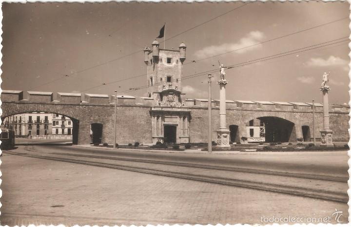 Postales: C&Aacute;DIZ PUERTA DE TIERRA