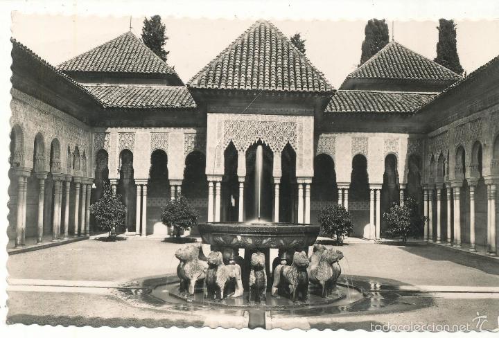 Cartoline: Granada.- Patio de Los Leones.