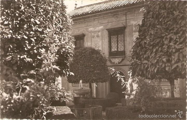 Cartoline: Vendo Postal Antigua de Cordoba, (Pabell&oacute;n del Museo Romero de Torres), Otra foto en el interior.
