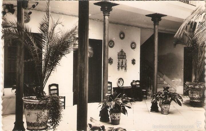 Cartoline: Vendo Antigua Postal de Cordoba Patio Cordob&eacute;s (Otra Foto en el Interior).