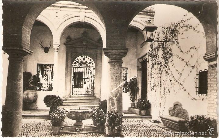 Cartoline: Vendo Antigua Postal de Cordoba, Patio Cordob&eacute;s. Otra Foto en el Interior.