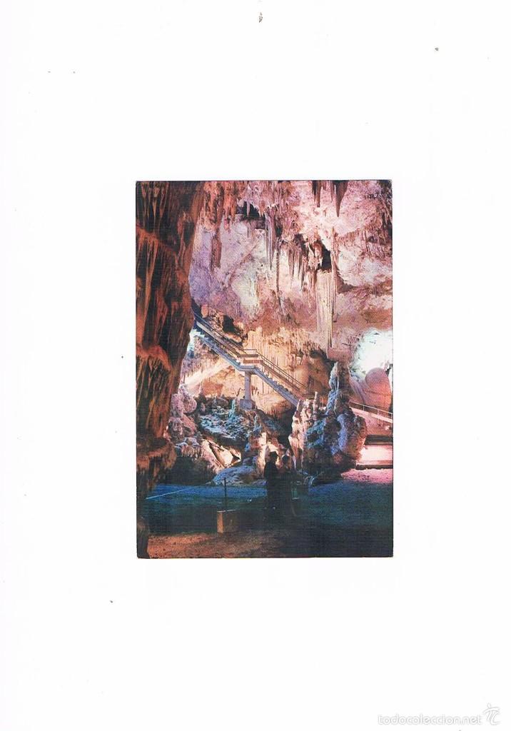 Cartes Postales: POSTAL ANTIGUA MALAGA SIN CIRCULAR CUEVA DE NERJA MALAGA ESCALERA DE ENTRADA A LA SALA DE LA CASCADA