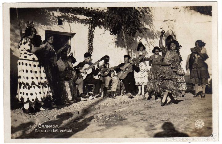 Postales: PRECIOSA POSTAL - GRANADA - DANZA EN LAS CUEVAS - Foto 1