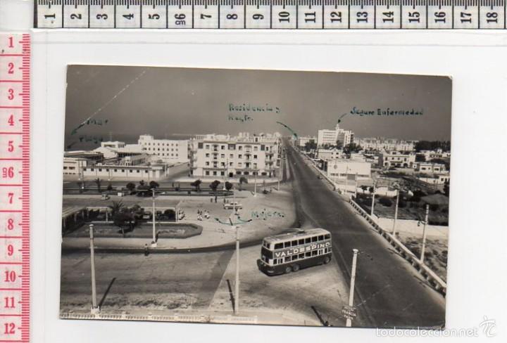 Postales: 21.155 TARJETA POSTAL, BLANCO Y NEGRO, CARRETERA GENERAL, AUTOBUS VALDESPINO, CADIZ