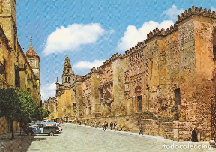 Postales: CORDOBA - MURALLA MEZQUITA - COCHE CITROEN 2 CABALLOS PUBLICIDAD LUXOR -N&ordm; 1441 - A&Ntilde;O 1967 - ESCRITA