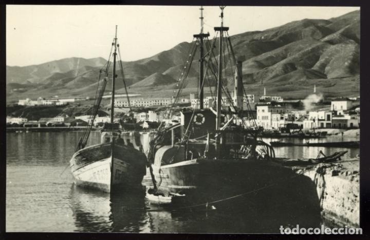Postales: ADRA (Almer&iacute;a) Ed. Fotograf&iacute;a A. BAYO - 1002.  Vista parcial del Puerto
