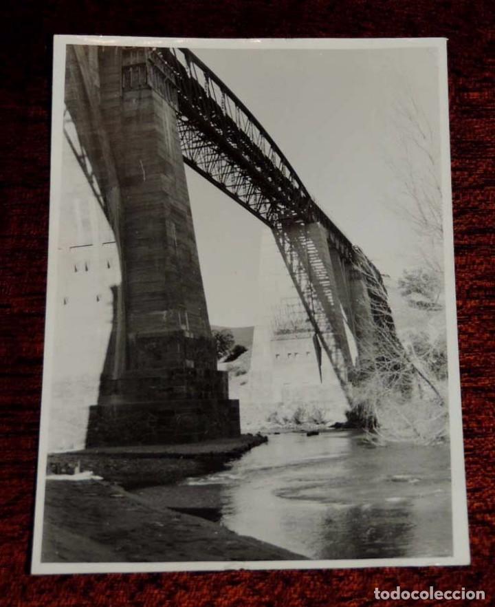 Postales: Fotografia de la construcci&oacute;n del viaducto Murtigas, Compa&ntilde;&iacute;a del Ferrocarril de Zafra (Extremadura)