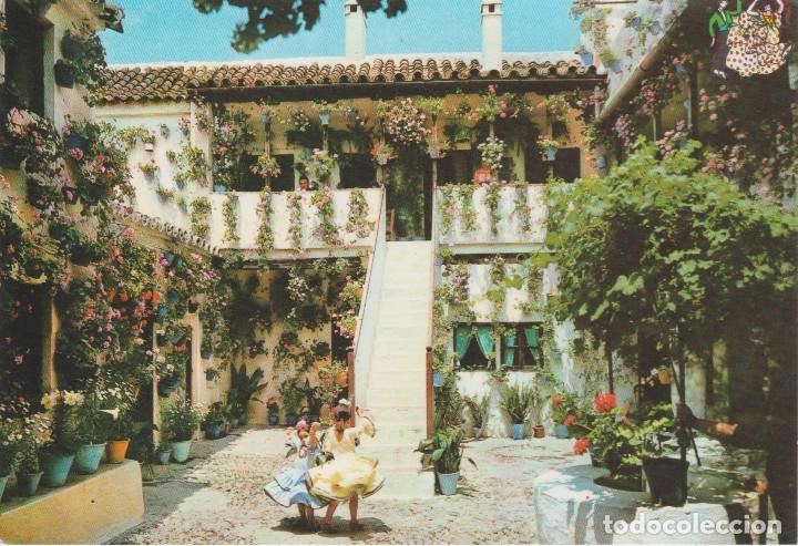 Postales: (101) CORDOBA. PATIO TIPICO ANDALUZ