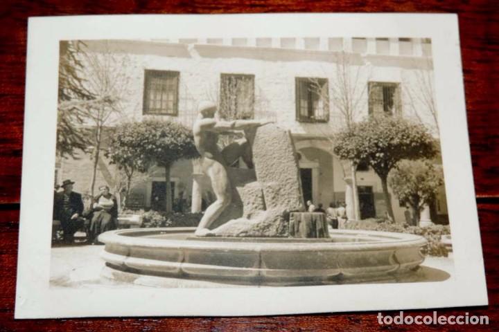 Postales: FOTOGRAFIA DE JAEN, A&Ntilde;O 1956, MIDE 10 X 7,5 CMS. POR EL REVERSO TIENE ESCRITO LA DESCRIPCION DE LA F