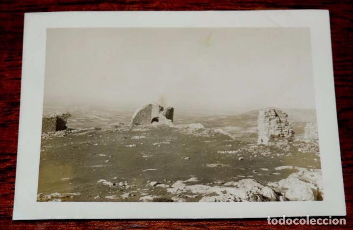 Postales: FOTOGRAFIA DE MARTOS, JAEN, EL CASTILLO, A&Ntilde;O 1956, MIDE 10 X 7,5 CMS. POR EL REVERSO TIENE ESCRITO L