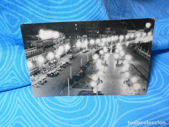 Postales: FOTO POSTAL CADIZ , VISTA NOCTURNA AVENIDA RAMON DE CARRANZA