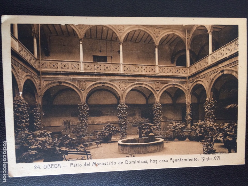 Postales: Antigua postal 24 ubeda patio del monasterio de dominicas hoy casa ayuntamiento