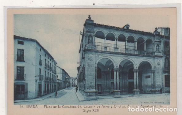 Cartoline: 26 Ubeda Plaza de la Constituci&oacute;n. Escuela de Artes y Oficios. Antiguo Ayuntamiento. Siglo XVII