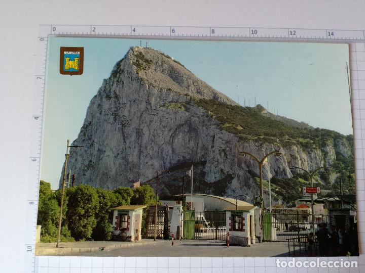 Postales: POSTAL N&ordm; 25 - CADIZ - LA LINEA, VISTA DEL PE&Ntilde;ON DE GIBRALTAR - ED. FISA 1969