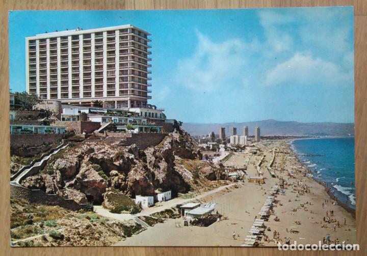 Postales: TORREMOLINOS - PLAYA DEL BAJONDILLO - Foto 1