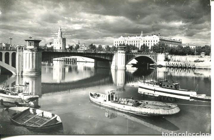 Postales: SEVILLA-R&Iacute;O GUADALQUIVIR Y TORRE DEL ORO