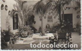 Postales: (36) CORDOBA. PATIO TIPICO