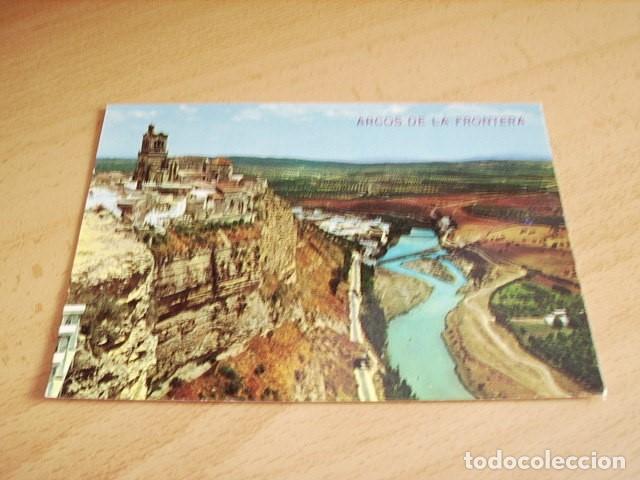 Postales: ARCOS DE LA FRONTERA ( CADIZ ) CORTE DE LA PE&Ntilde;A Y RIO GUADALETE