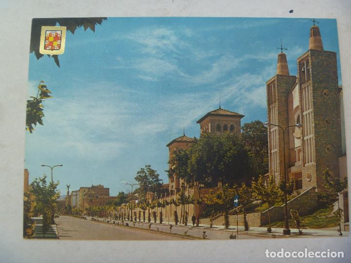 Postales: POSTAL DE JAEN : AVENIDA DEL GENERALISIMO . A&Ntilde;OS 60.