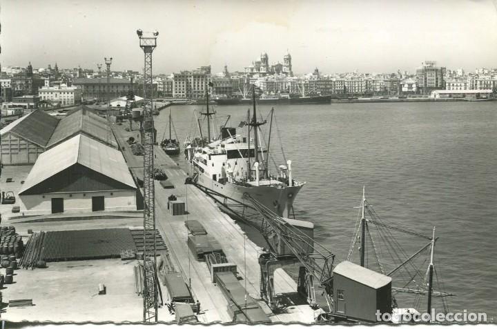 Postales: CADIZ-MUELLE Y VISTA PARCIAL-BARCO Y GRUA--GARCIA  N&ordm; 29