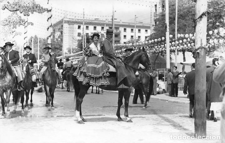Postales: FERIA DE SEVILLA.- EN EL REAL - Foto 1