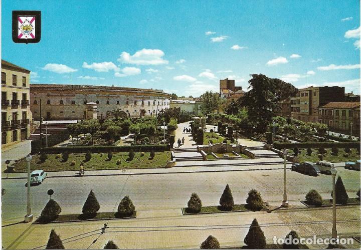 Postales: LINARES N&ordm; 19 JARDINES SANTA MARGARITA Y BUSTOS MARQUESES DE LINARES .- ESCUDO DE ORO S/C