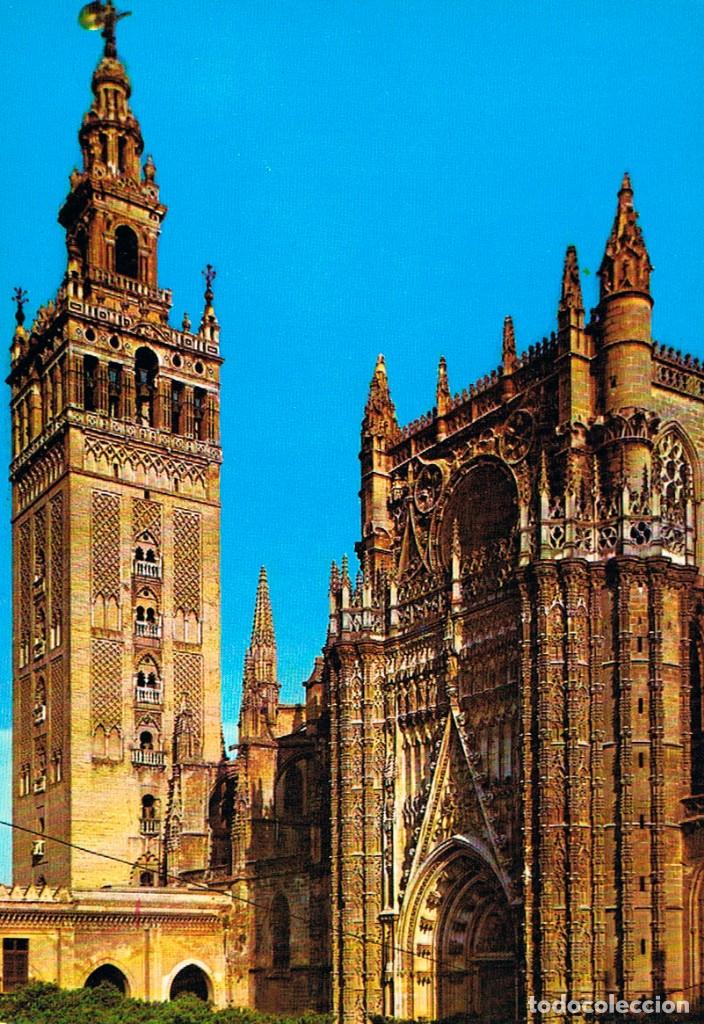 Postales: Sevilla, la Giralda y la catedral - Foto 1