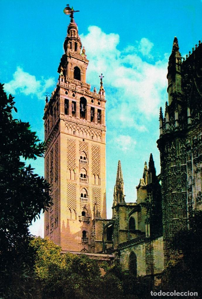 Postales: Sevilla, la Giralda y la catedral - Foto 1