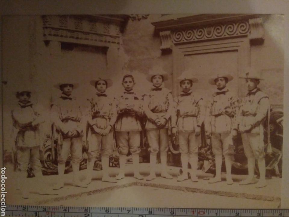 Postales: FOTO POSTAL TRAJES TIPICOS.SEVILLA Q SE FUE N 78(REPRODUCION DIARIO 16.FORTUNA).AV3