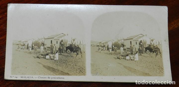 Postales: FOTOGRAFIA ESTEREOSCOPICA DE MALAGA, CHOZAS DE PESCADORES, N.14, ED. A. MARTIN, MIDE 17 X 8,5 CMS.