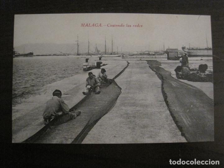 Postales: MALAGA - COSIENDO LAS REDES - ED&middot; RAFAEL TOVAL -POSTAL ANTIGUA-(54.054)