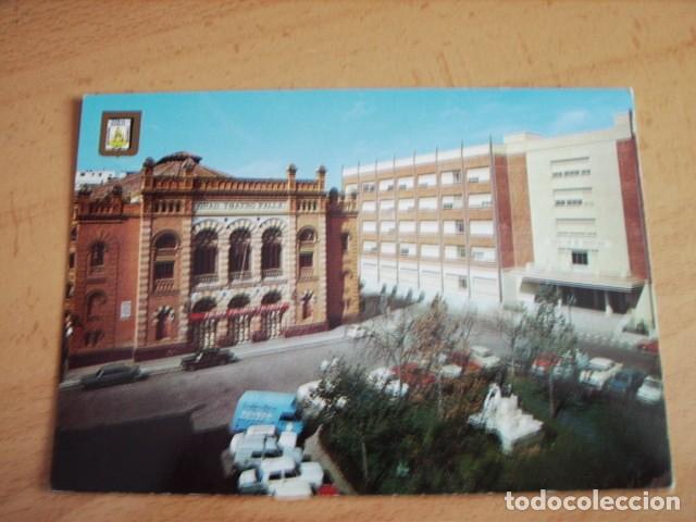 Postales: CADIZ -- PLAZA DE FALLA Y FACULTAD DE MEDICINA