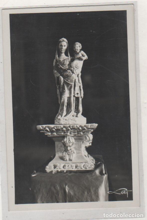 Cartoline: Postal fotogr&aacute;fica 22158 Palos de Moguer. Santa Mar&iacute;a de la R&aacute;bida ante el oro de Col&oacute;n.