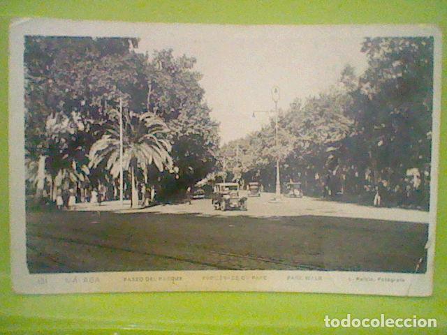 Postales: PASEO PARQUE MALAGA ED ROISIN 131 CIRCULADA 1934 SOBADA