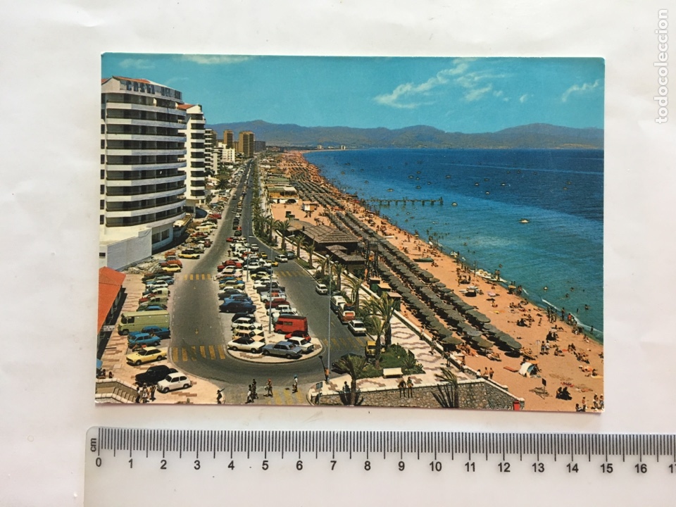 Postales: POSTAL. TORREMOLINOS. PASEO MAR&Iacute;TIMO. BAENA. H. 1975?.