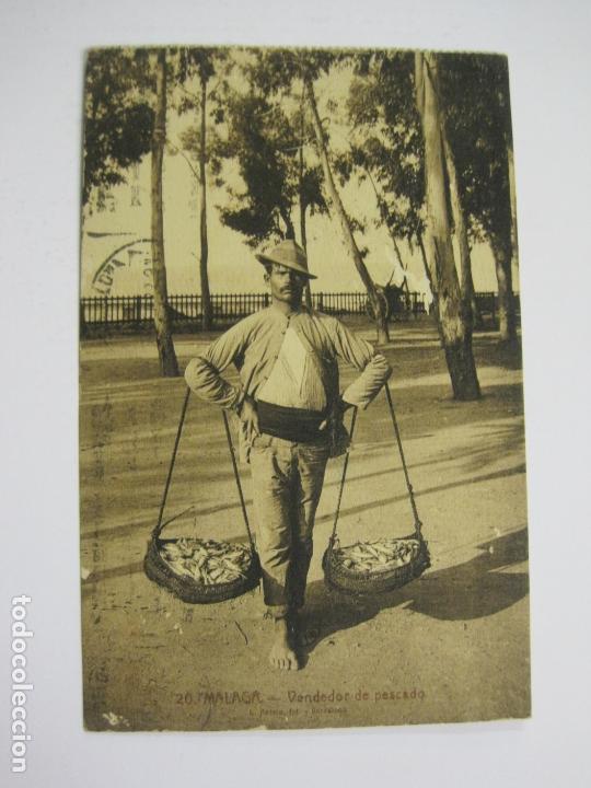 Postales: MALAGA-VENDEDOR DE PESCADO-20-ROISIN-VER FOTOS-(60.405)