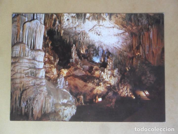 Postales: POSTAL - 3 - CUEVA DE NERJA (MALAGA) - SALA DE LOS FANTASMAS - ED. PATRONATO DE LA CUEVA - 1973