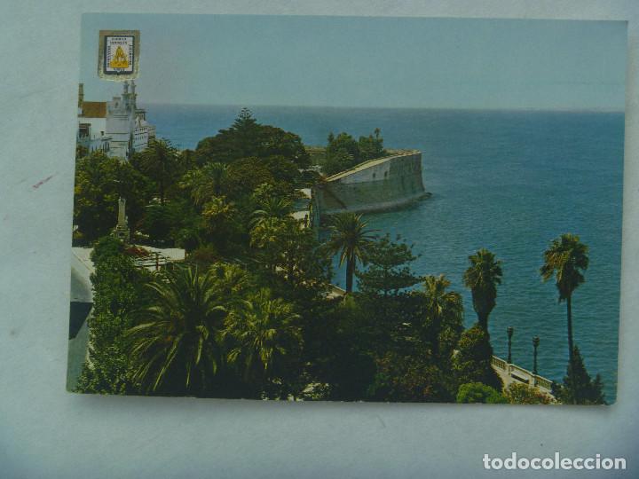 Postales: POSTAL DE CADIZ : PASEO Y MONUMENTO AL MARQUES DE COMILLAS . A&Ntilde;OS 60
