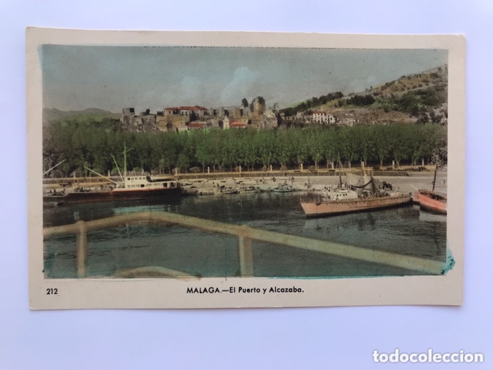Postales: MALAGA. Postal Coloreada No.212, El puerto y Alcazaba . Edita: Ed. Arribas (h.1950?) NO CIRCULADA