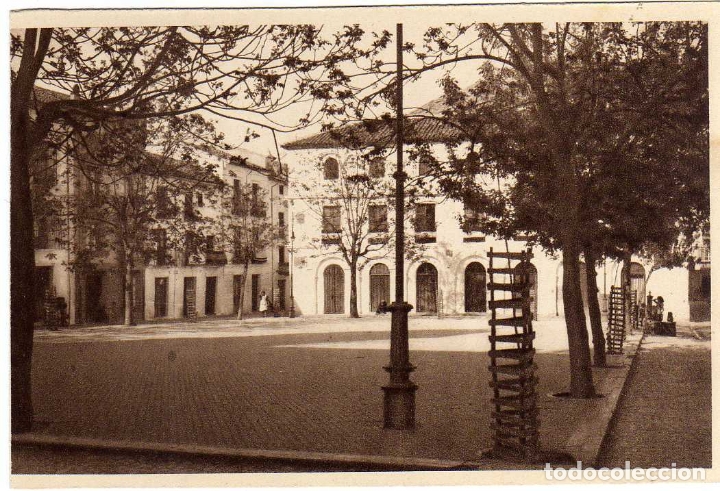 Postales: POSTAL ALCALA LA REAL (JAEN) - PLAZA DE DON GONZALO QUEIPO DE LLANO