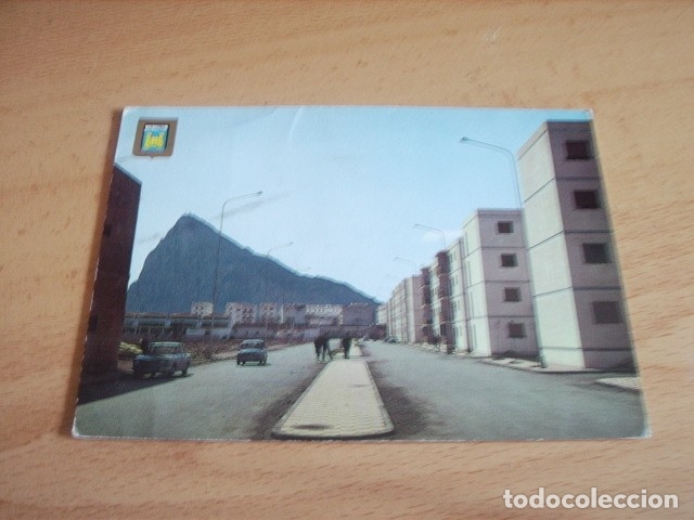 Postales: LA LINEA ( CADIZ ) BARRIADA HUERTA DE FABA  AL FONDO EL PE&Ntilde;ON