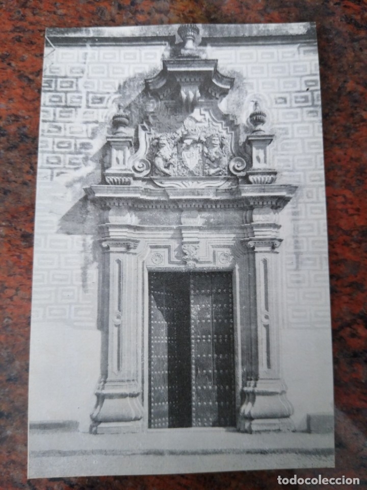 Postales: Lora del R&iacute;o. Puerta de la Casa de los Leones.. Sin circular. - Foto 1