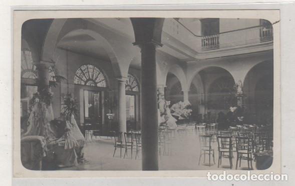 Postales: Postal fotogr&aacute;fica. Cadiz. Interior edificio. Patio interior. Sin circular. No figura fot&oacute;grafo.