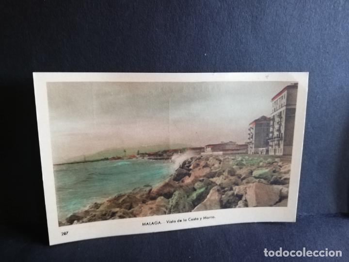Postales: TARJETA POSTAL DE MALAGA. VISTA DE LA COSTA Y MORRO. EDICIONES ARRIBAS.
