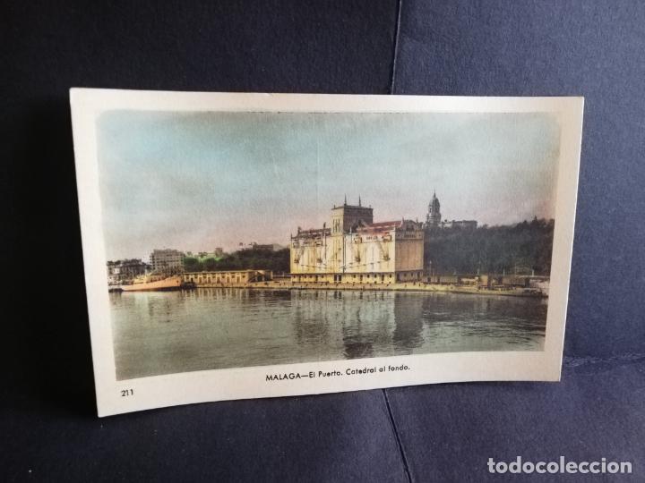 Postales: TARJETA POSTAL DE MALAGA. EL PUERTO. CATEDRAL AL FONDO. EDICIONES ARRIBAS.