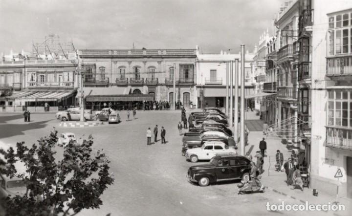 Postales: san fernando. 70 plaza del ejercito. arribas