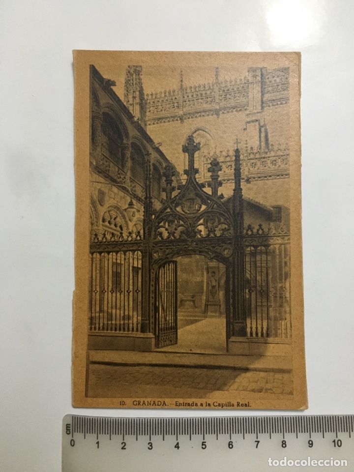 Postales: POSTAL. GRANADA. ENTRADA A LA CAPILLA REAL. H. A. E., H. 1925?. - Foto 1